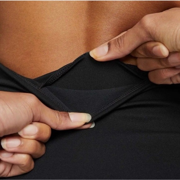 Nike Women's Black Leggings - Picture 9 of 13